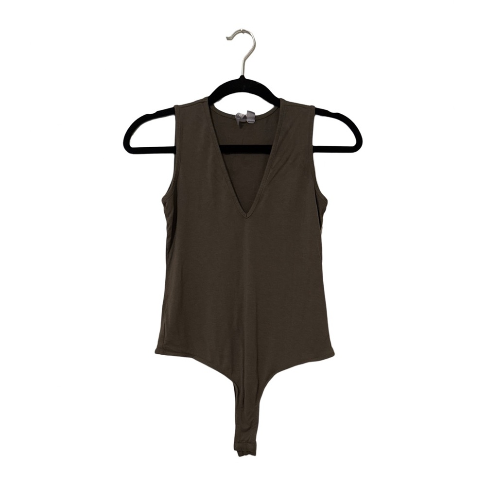 Olive green tank bodysuit. ASOS. 
Size 6.